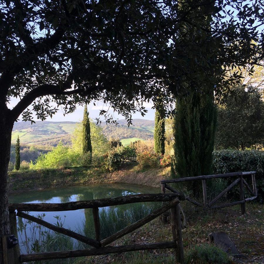 Podere Cerreto Casole dʼElsa Exteriör bild