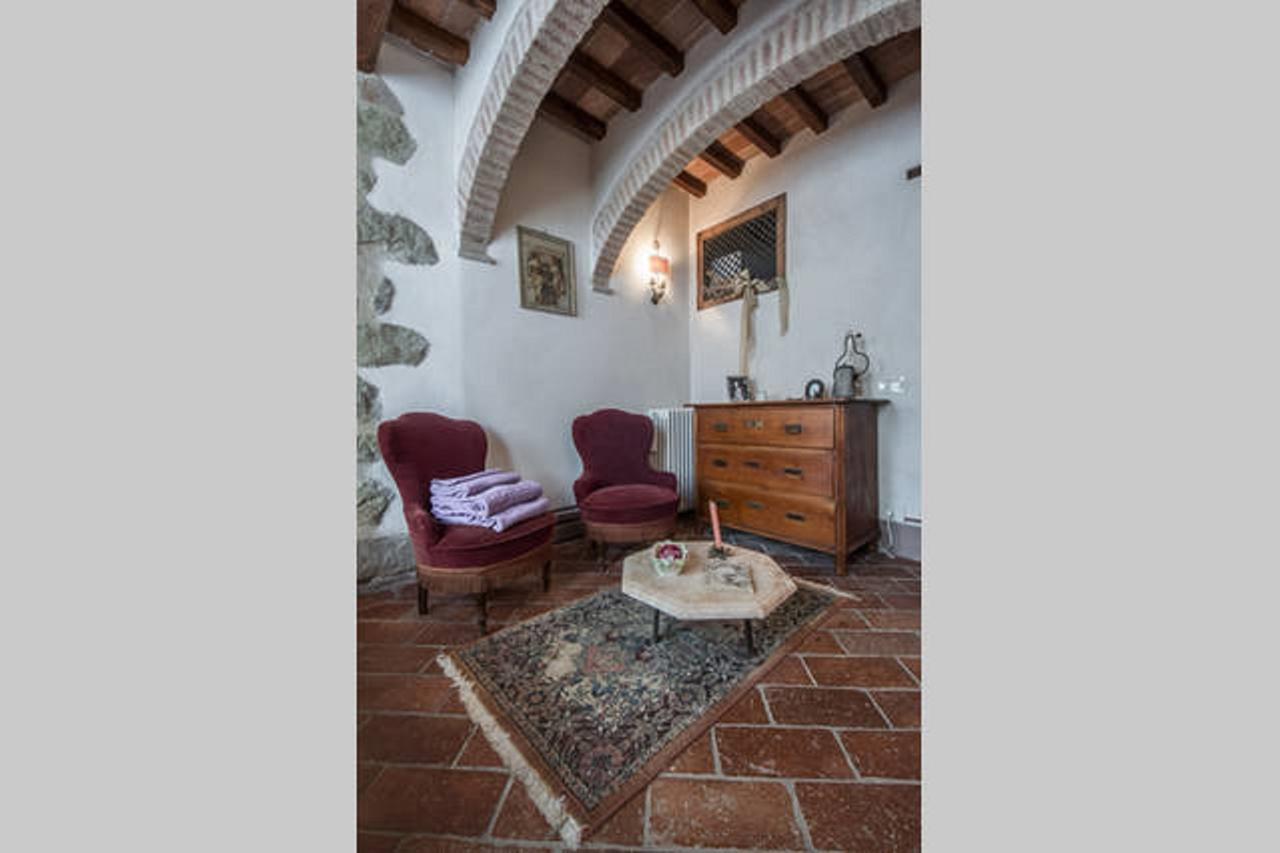 Podere Cerreto Casole dʼElsa Exteriör bild